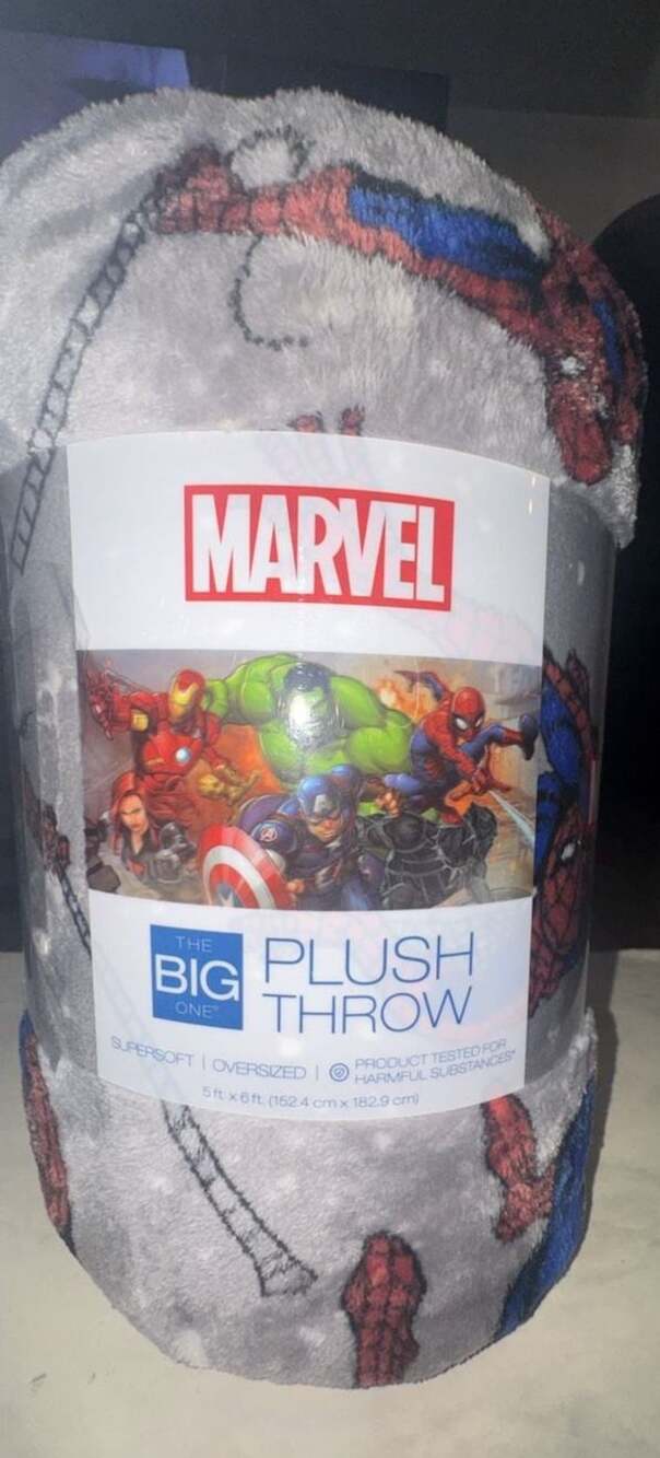 The Big One Marvel Spider-Man Plush Throw Blanket Size 5 ft x 6 ft Gray